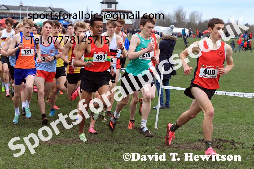 Senior Boys 2024 English Schools Cross Country Champs., Pontefract, March 16th.  Photo: David T. Hewitson/Sports for All Pics